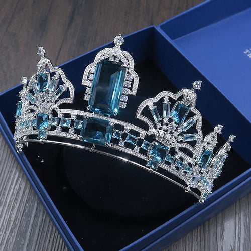 Queen's Brazilian aquamarine tiara replica