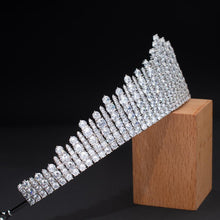 Load image into Gallery viewer, Queen Mary&#39;s fringe tiara replica (platinum plated)