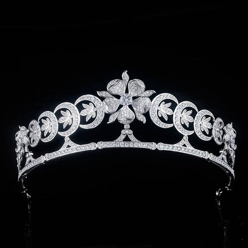 Queen Mother's Teck crescent tiara replica (platinum plated)